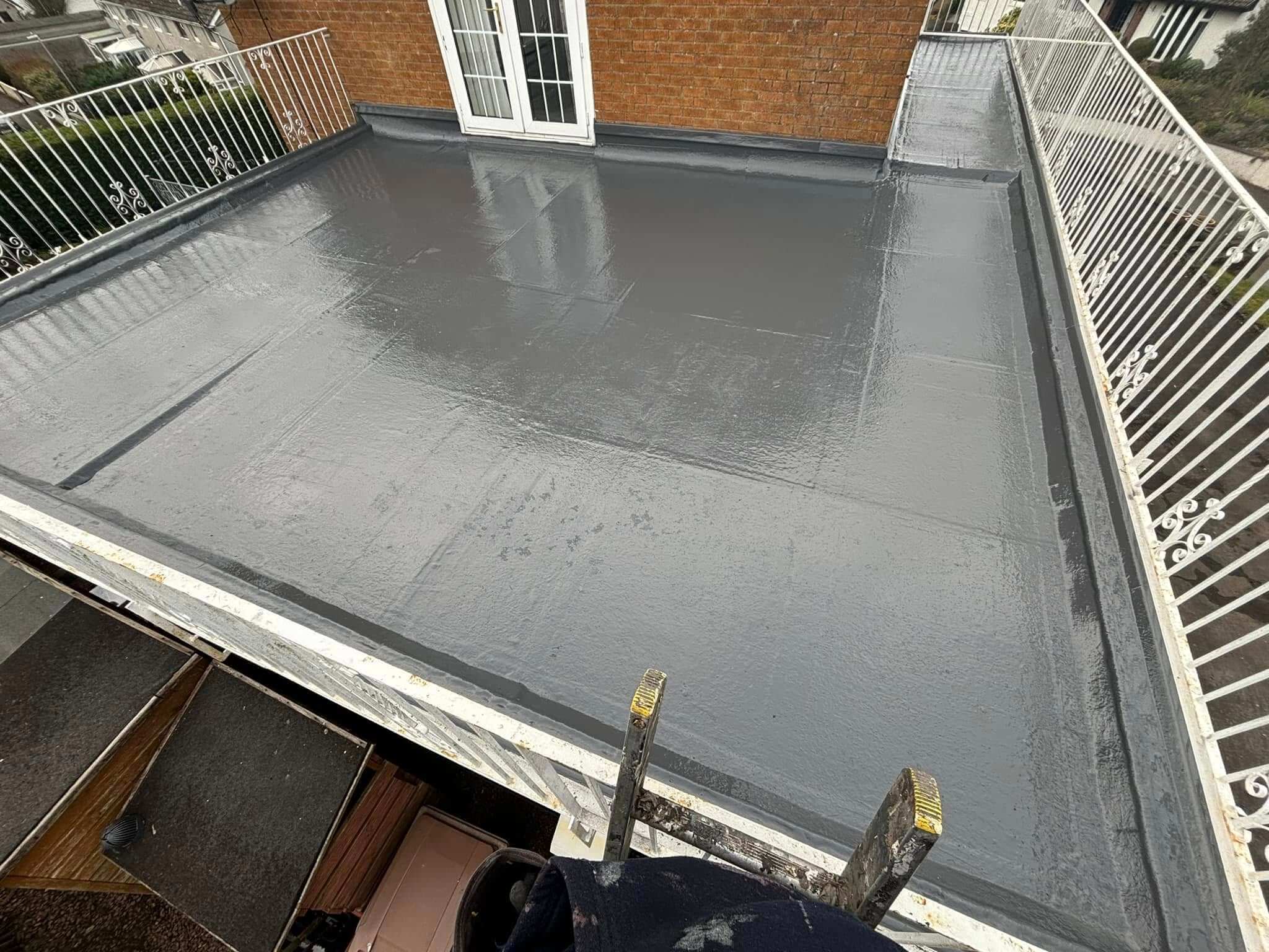 flat roofing services lanark